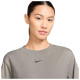 Nike Γυναικεία κοντομάνικη μπλούζα Sportswear Essential
